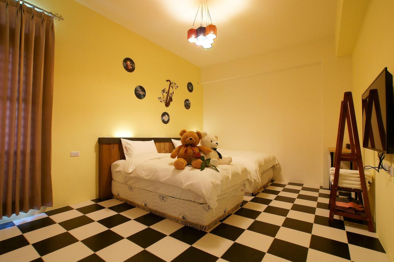 達樂斯電梯民宿dollars Bnb T'ai-tung Exterior foto