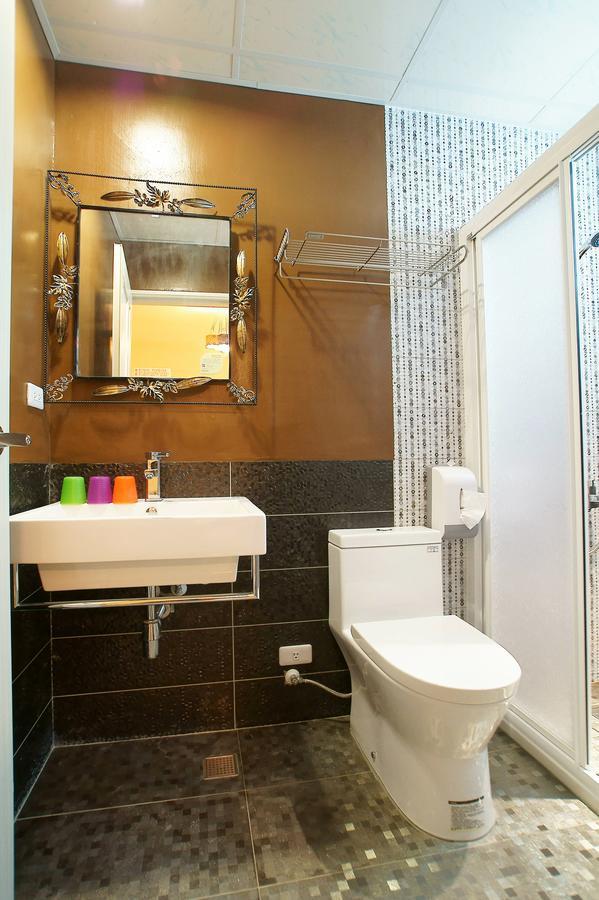 達樂斯電梯民宿dollars Bnb T'ai-tung Exterior foto